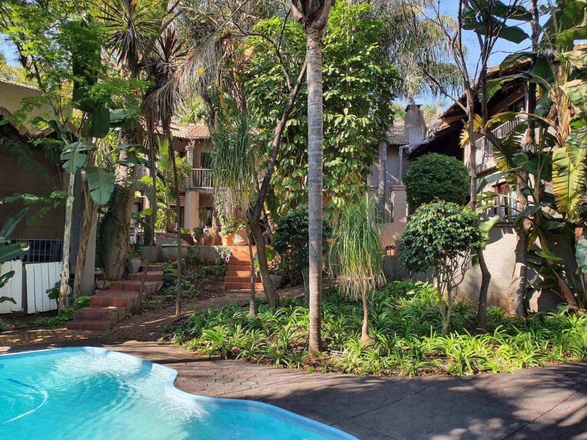 Waterhouse Guest Lodge - Indus Street Pretoria-Noord Esterno foto