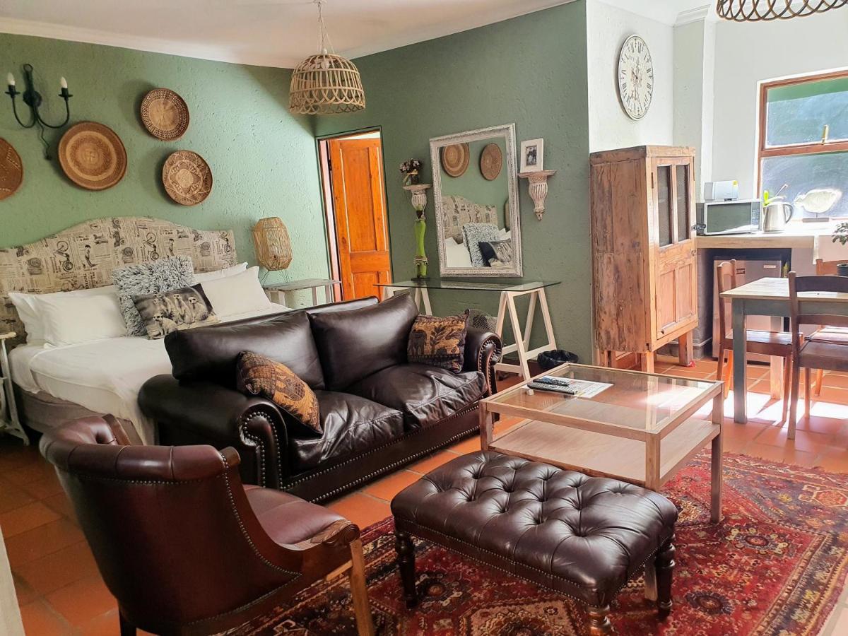 Waterhouse Guest Lodge - Indus Street Pretoria-Noord Esterno foto