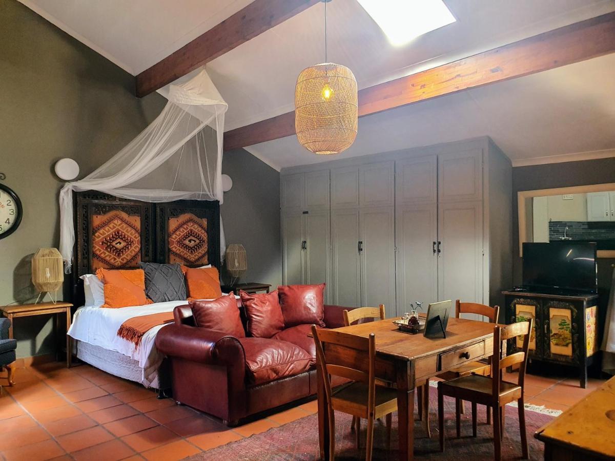 Waterhouse Guest Lodge - Indus Street Pretoria-Noord Esterno foto