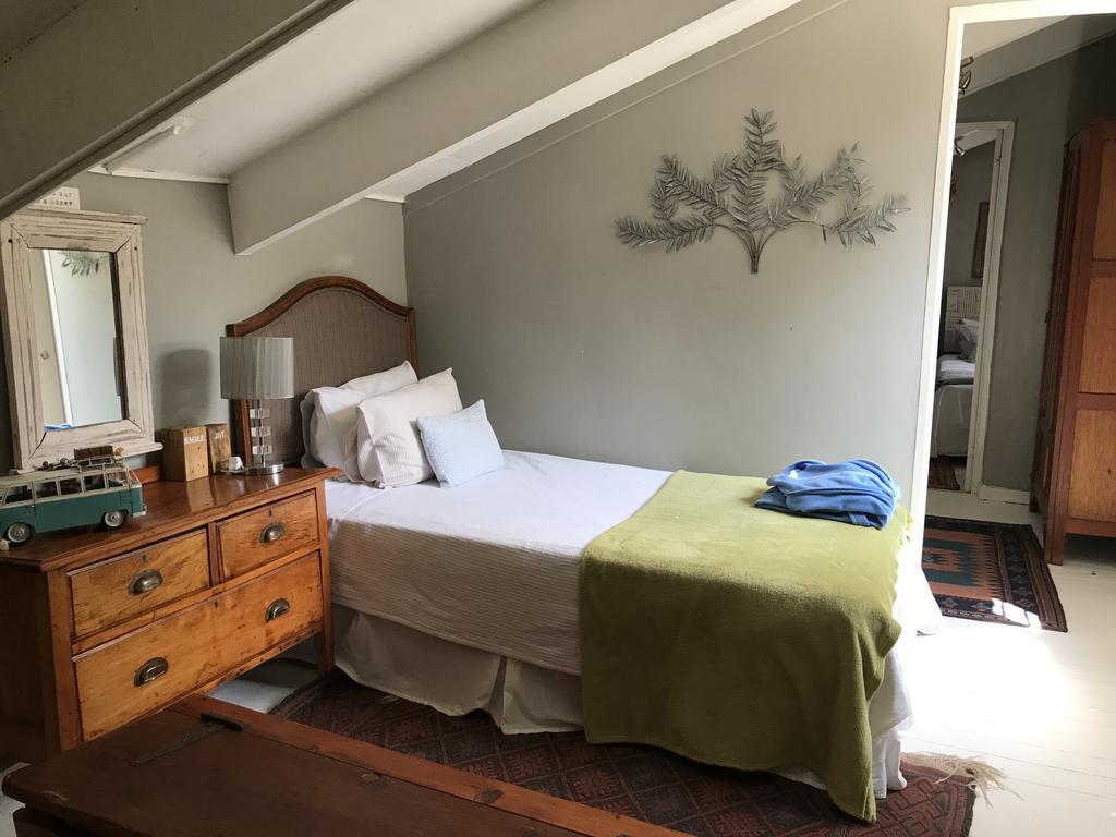 Waterhouse Guest Lodge - Indus Street Pretoria-Noord Esterno foto