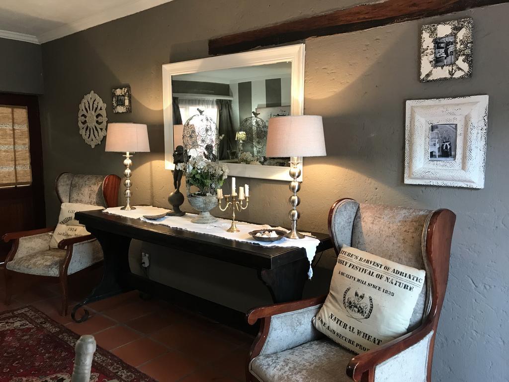 Waterhouse Guest Lodge - Indus Street Pretoria-Noord Esterno foto